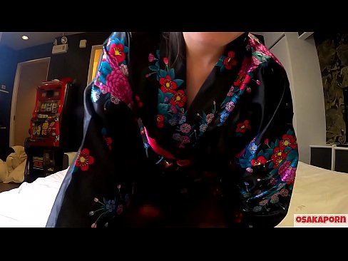 ❤️ Vajza e re cosplay pëlqen seksin deri në orgazmë me një shiringë në një kalorës dhe një blowjob. Vajzë aziatike me pidhi leshtore dhe cica të bukura me kostum tradicional japonez në video amatore që tregon masturbim me lodra qij. Sakura 3 OSAKAPORN. ☑ Pornografi anale tek ne sq.porn-milf-300.ru ❌️